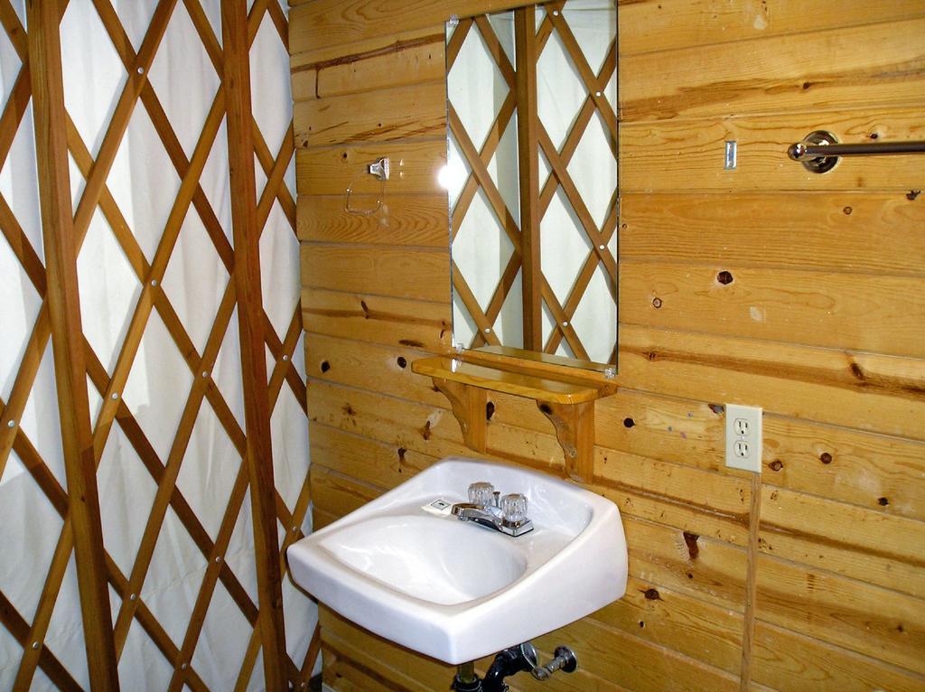 Harden Flat Yosemite Lakes Meadow Yurt 15 מראה חיצוני תמונה